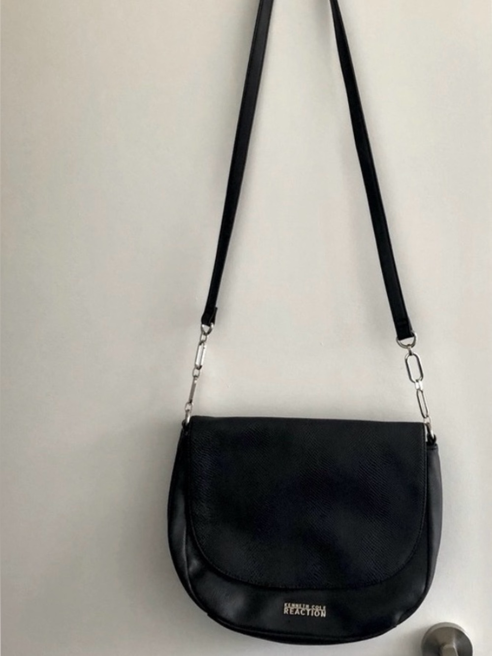 KENNETH COLE REACTION Crossbody Bag